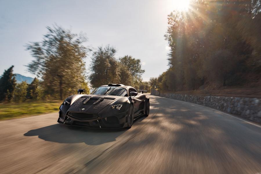  Mazzanti Evantra Millecavalli 2018 года  (фото 6 из 11)
